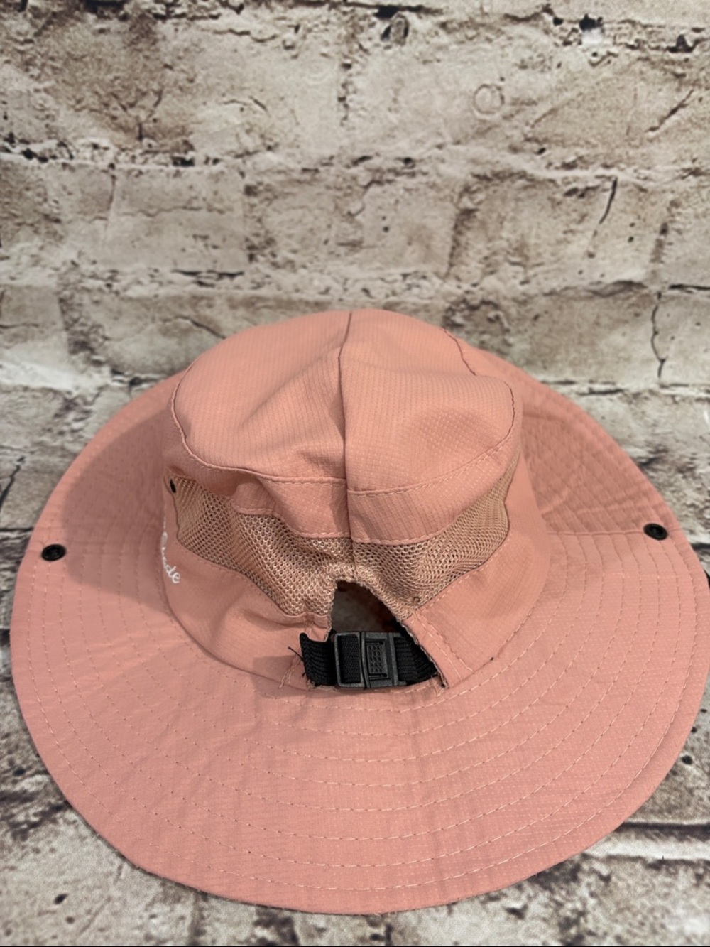 Toddler Ponytail Bucket Hat - Picture 5 of 6